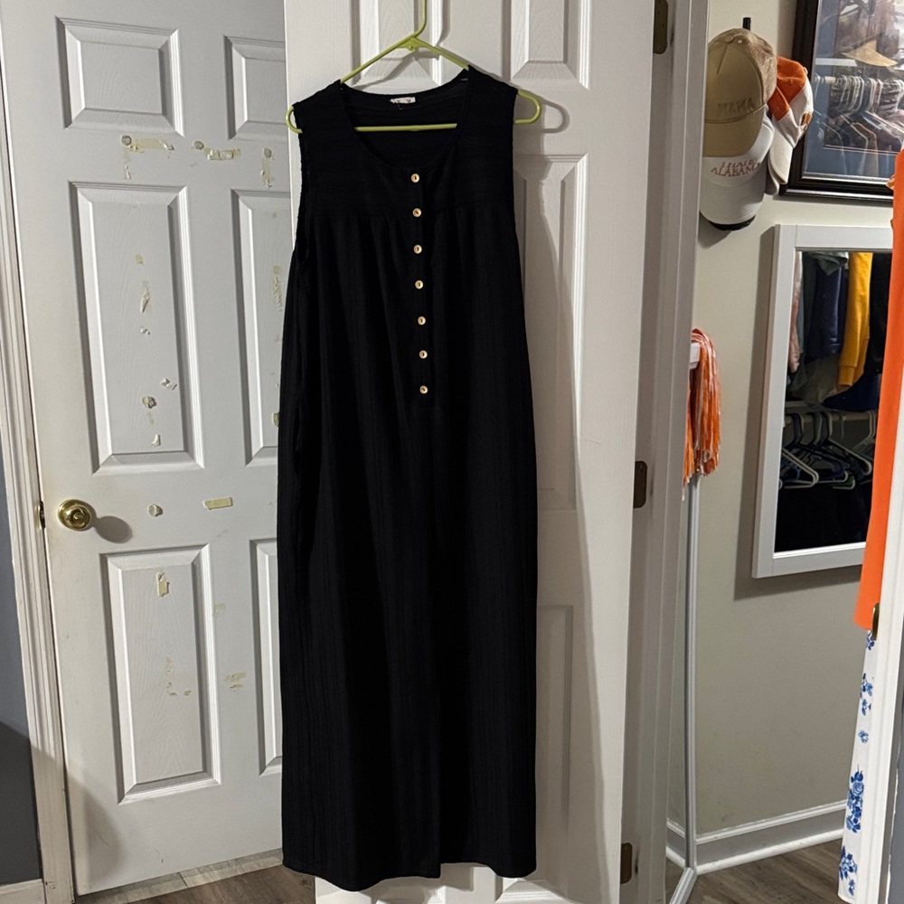 JODIFL Black Sleeveless Jumpsuit with Button Detail